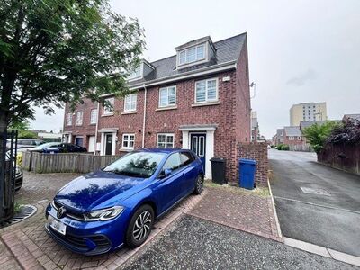 3 bedroom End Terrace House for sale