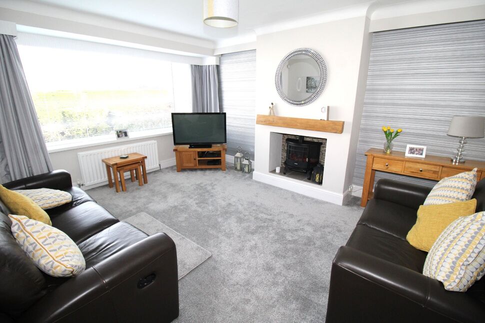 4 bedroom Semi Detached House for sale, Embleton Road, Bill Quay, NE10