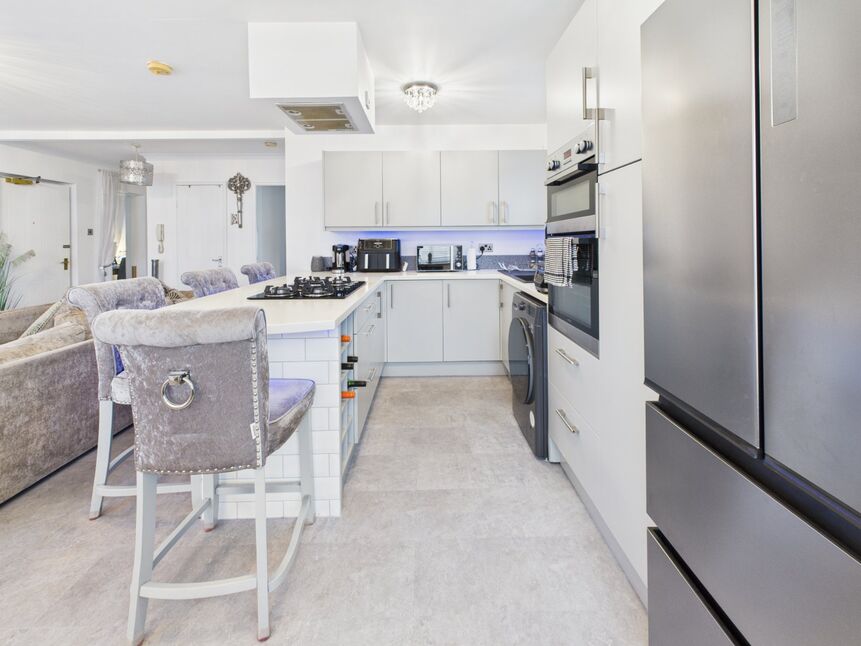 Lounge / Kitchen / Diner