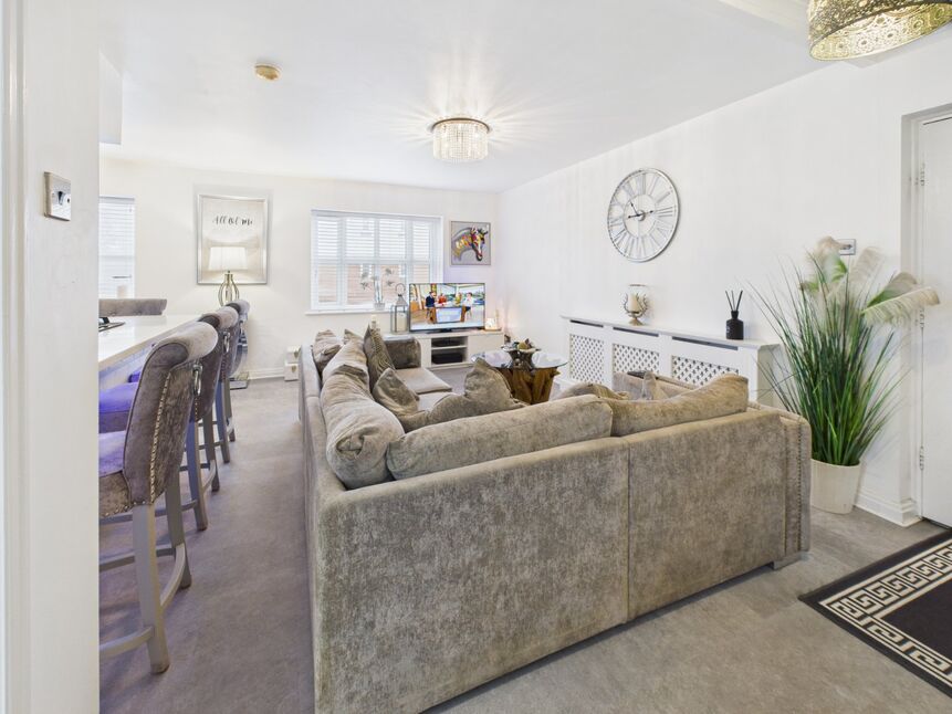 Lounge / Kitchen / Diner