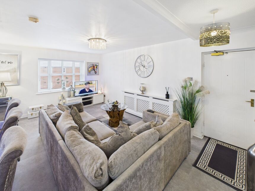 Lounge / Kitchen / Diner