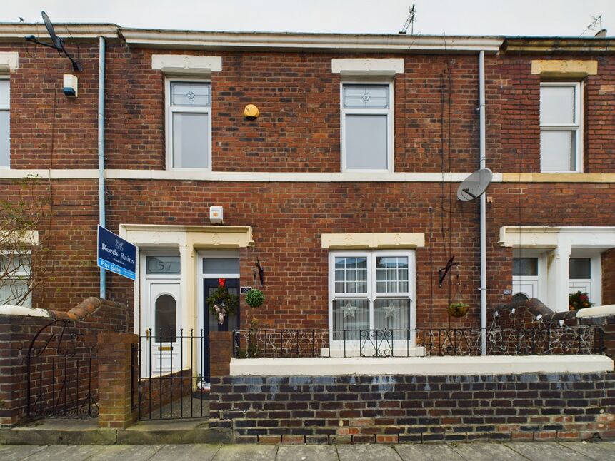 Main image of 2 bedroom  Flat for sale, Wansbeck Road, Jarrow, Tyne and Wear, NE32