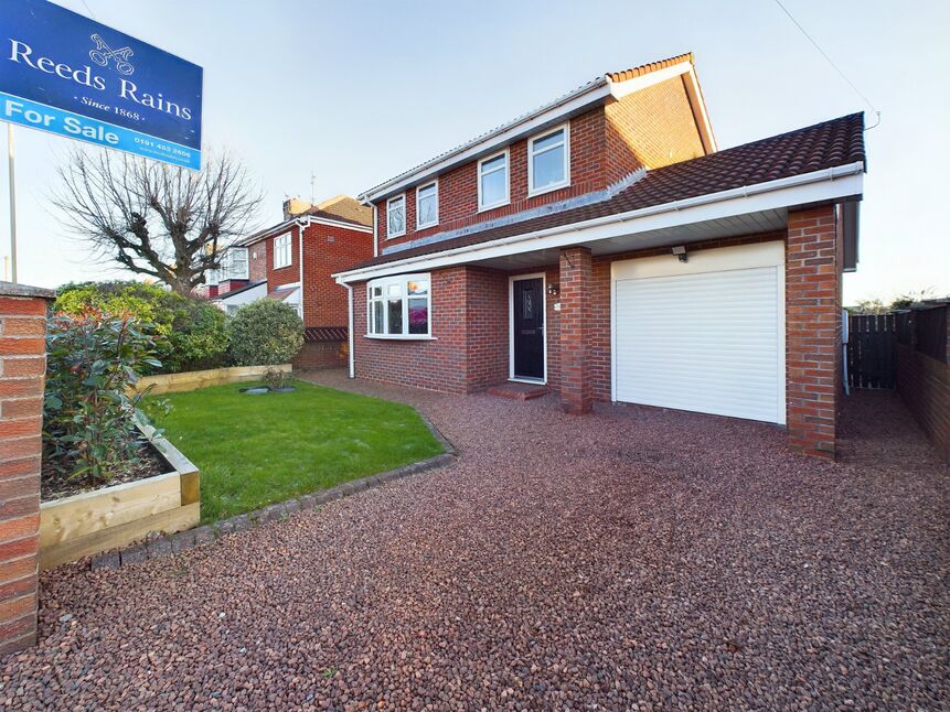 Main image of 4 bedroom Detached House to rent, Crawley Avenue, Hebburn, Tyne and Wear, NE31