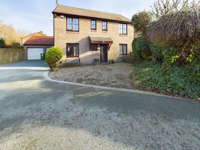 High Back Close, 4 bedroom Detached House for sale, £390,000