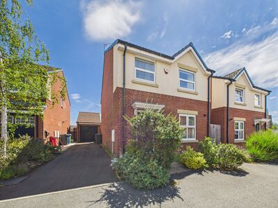 Benedict Lane, 4 bedroom Detached House for sale, £295,000