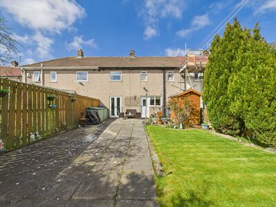 2 bedroom Mid Terrace House for sale