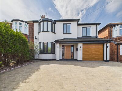 York Avenue, 5 bedroom Semi Detached House for sale, £500,000