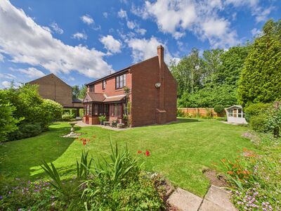 High Back Close, 4 bedroom Detached House for sale, £450,000