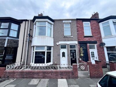 Roseberry Terrace, 3 bedroom  Flat to rent, £725 pcm