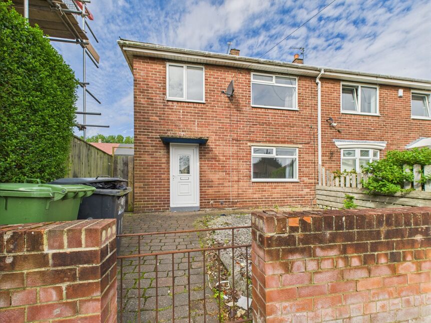 Main image of 3 bedroom Semi Detached House for sale, Somerset Road, Hebburn, Tyne and Wear, NE31