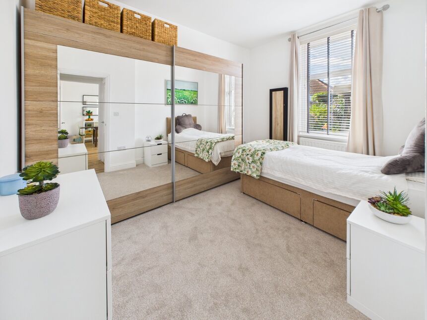 Bedroom / Nursery