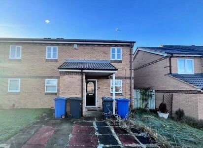 2 bedroom Flat to rent