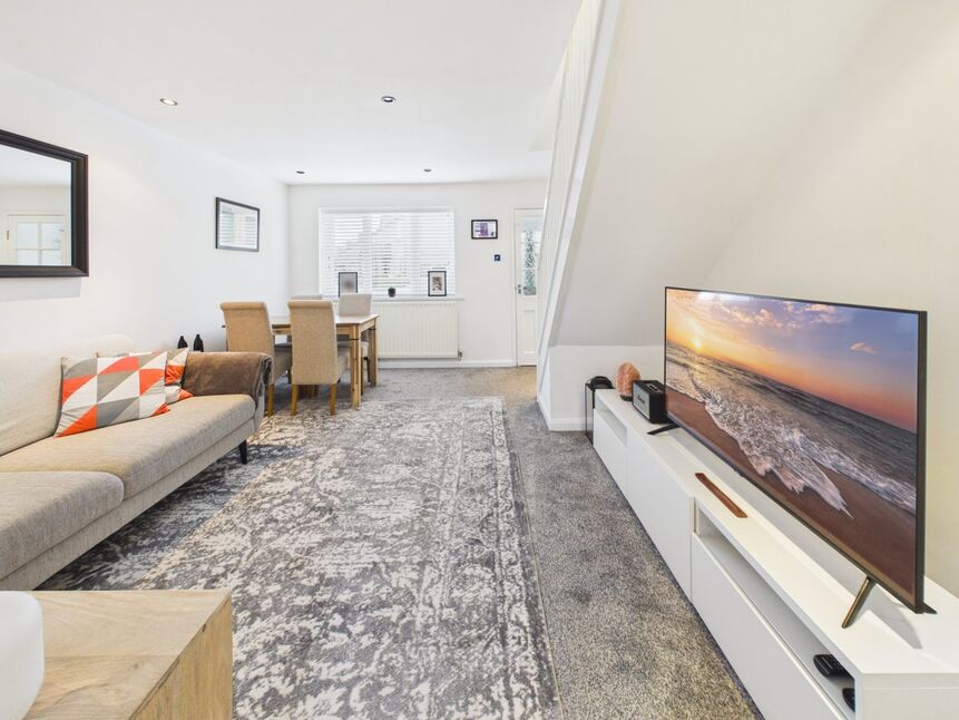 Lounge / Dining Room