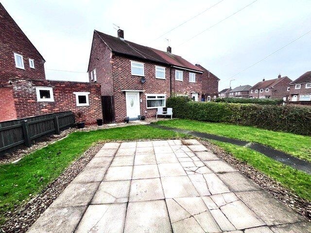 Main image of 2 bedroom Semi Detached House for sale, Queens Crescent, Hebburn, Tyne and Wear, NE31