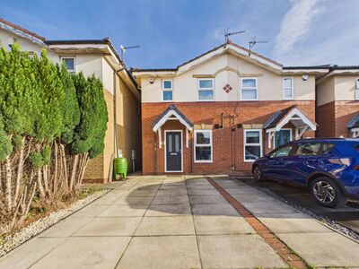 2 bedroom Semi Detached House for sale