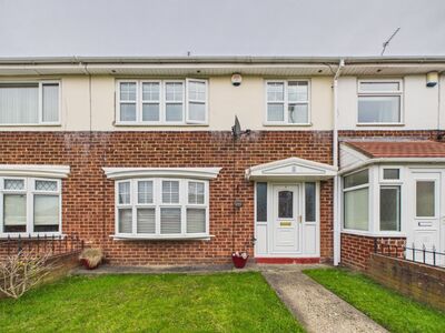 Cedar Grove, 3 bedroom Mid Terrace House for sale, &pound;167,950