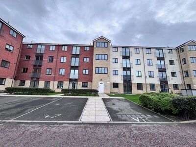 St. Michael's Vale, 2 bedroom Flat for sale, &pound;89,950