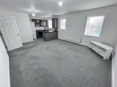 Bonnar Court, 2 bedroom Flat to rent, &pound;725 pcm