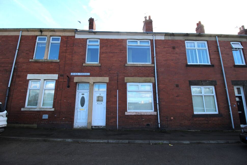 Main image of 2 bedroom Mid Terrace Flat to rent, Brack Terrace, Gateshead, Tyne and Wear, NE10