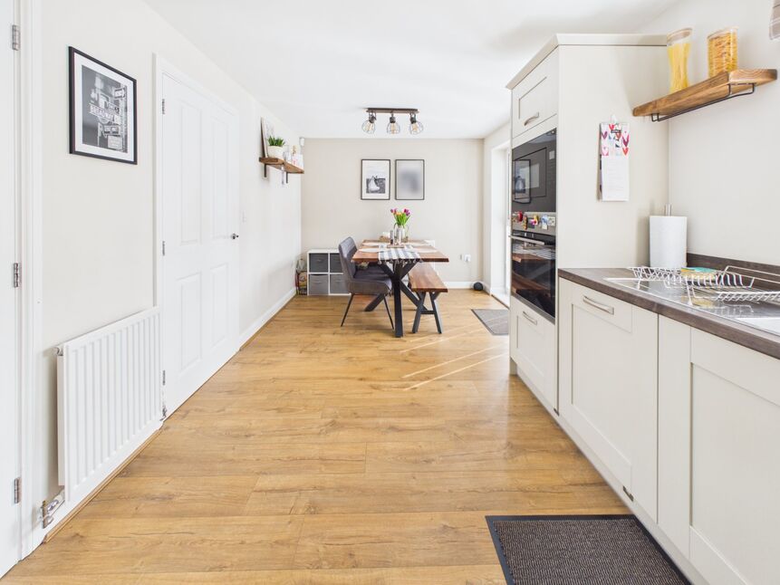 Kitchen / Dining Room