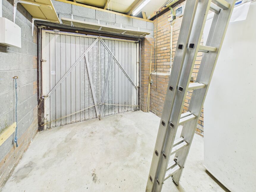 Garage Space(storage)