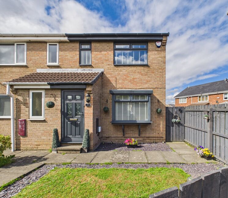 Main image of 3 bedroom Semi Detached House for sale, Seaton Close, Wardley, Tyne and Wear, NE10