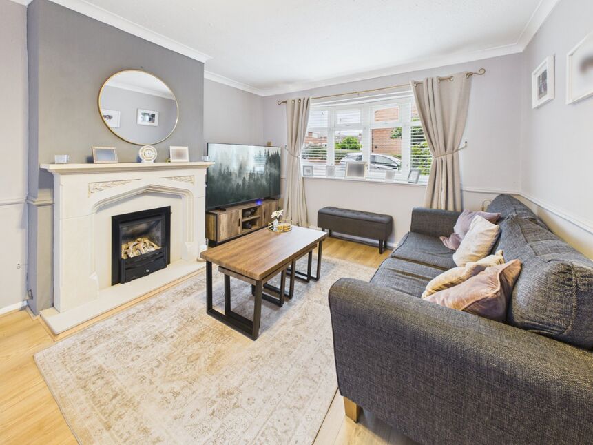 Lounge / Dining Room