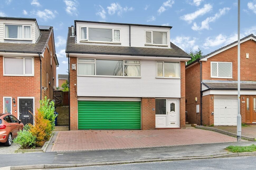 Main image of 4 bedroom Detached House to rent, Shearwater Road, Stockport, Cheshire, SK2