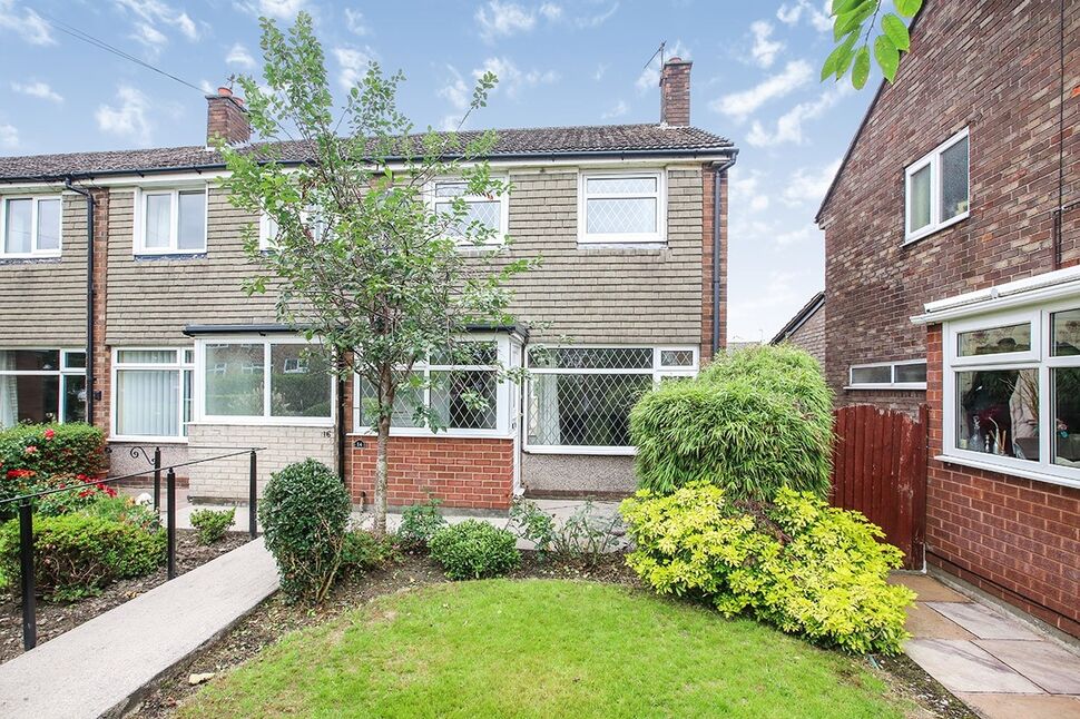 3 bedroom End Terrace House to rent, Penrhyn Crescent, Hazel Grove, SK7