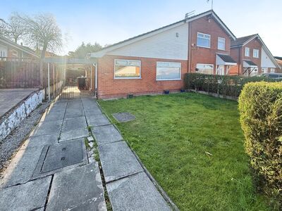 2 bedroom Semi Detached Bungalow to rent