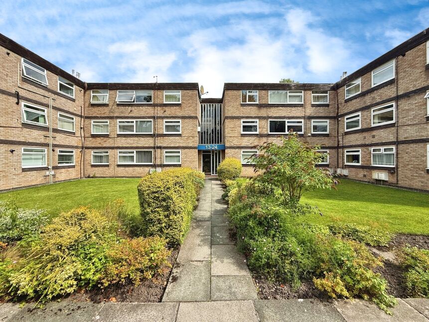 Main image of 1 bedroom  Flat for sale, Chatsworth Court, 35 Devonshire Park Road, Stockport, SK2