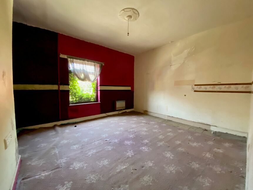 2 bedroom End Terrace House for sale, High Street, Hazel Grove, SK7 £