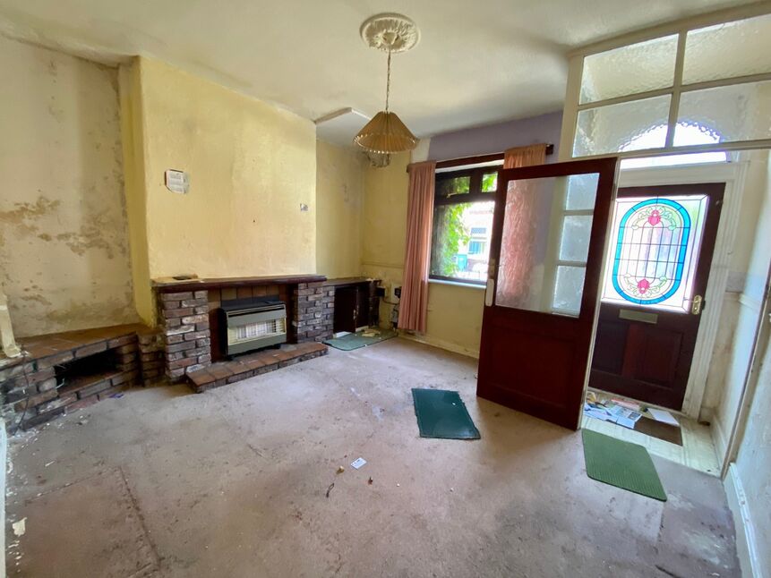 2 bedroom End Terrace House for sale, High Street, Hazel Grove, SK7 £