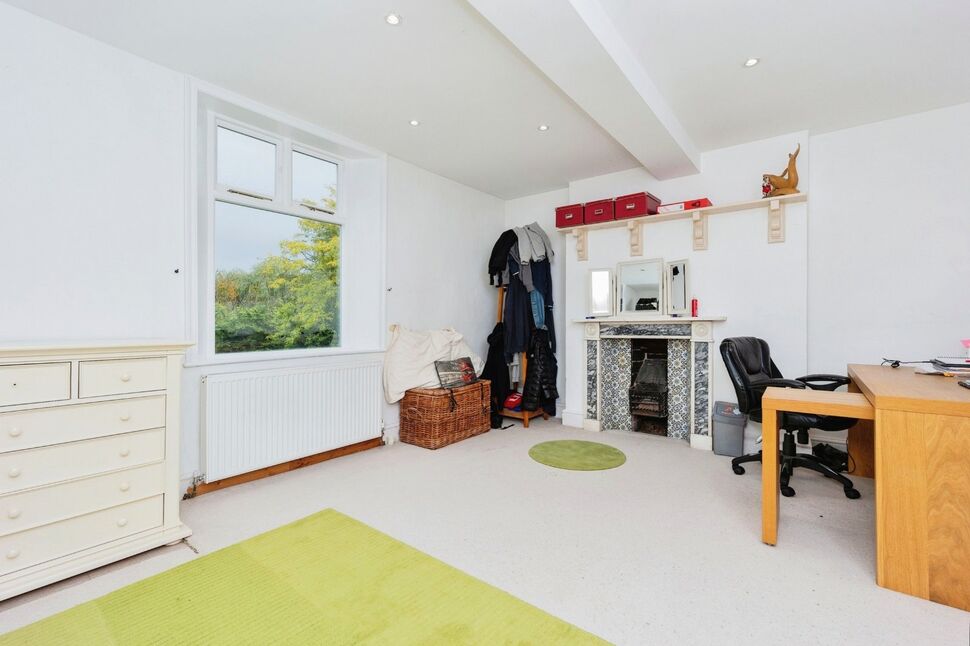 6 Elegant Period Properties For Sale