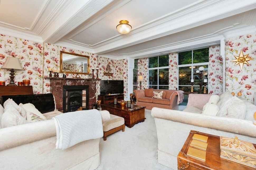 6 Elegant Period Properties For Sale