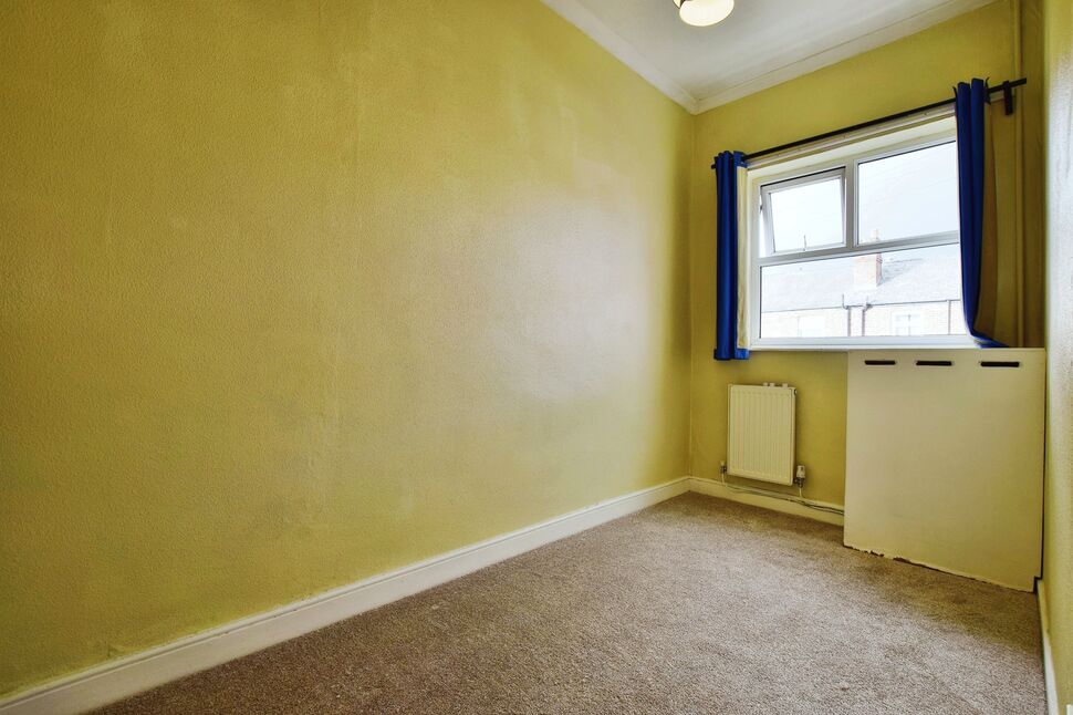 2 bedroom Mid Terrace House for sale, Courthill Street, Offerton, SK1 £175,000