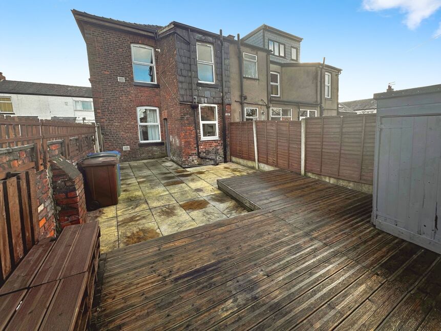 2 bedroom End Terrace House for sale, Bramhall Moor Lane, Hazel Grove