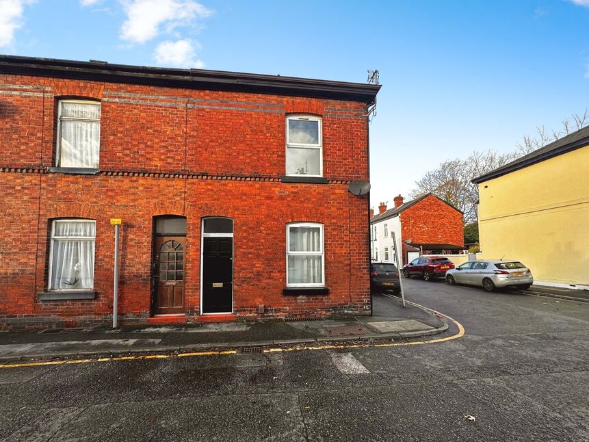 2 bedroom End Terrace House for sale, Bramhall Moor Lane, Hazel Grove