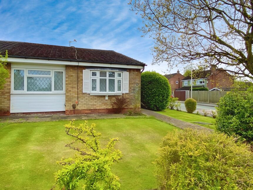 3 bedroom Semi Detached Bungalow for sale, The Turnpike, Marple, SK6