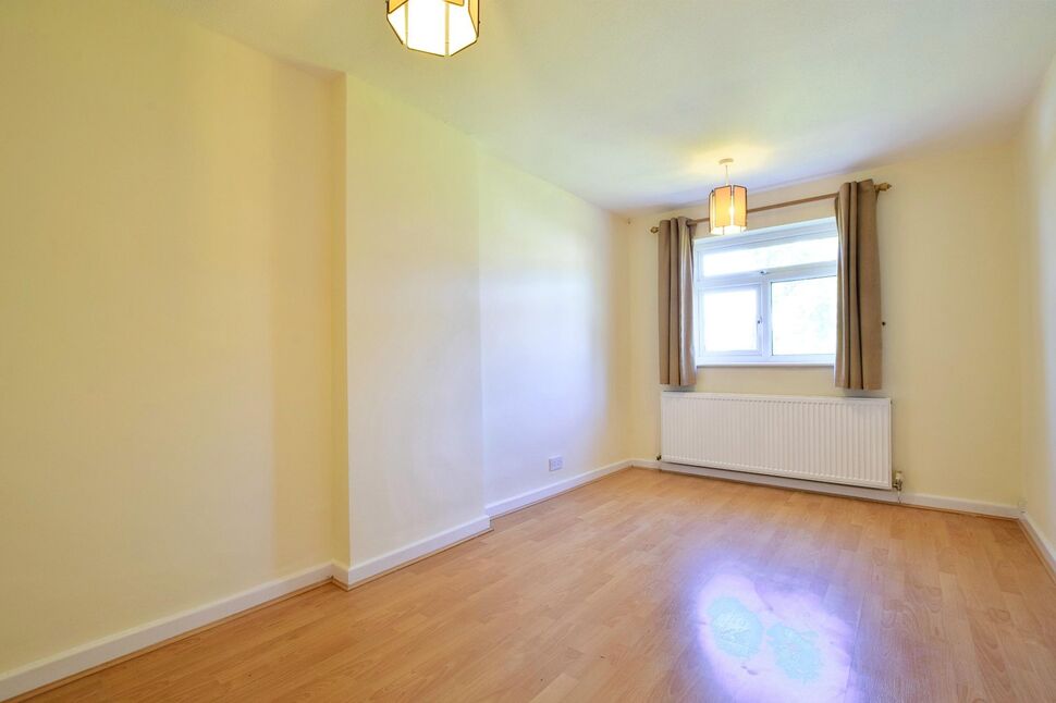 3 bedroom Mid Terrace House for sale, Conway Drive, Hazel Grove, SK7