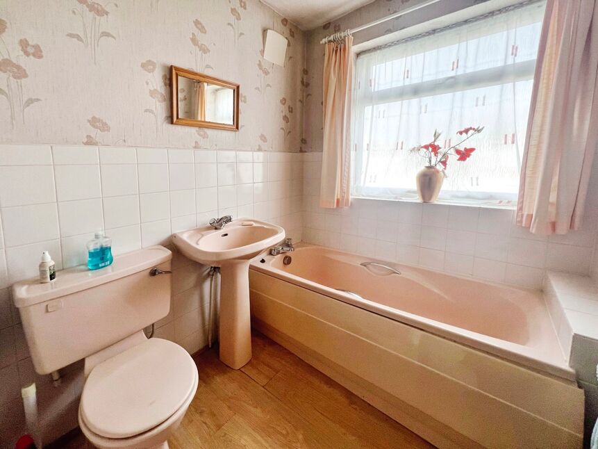 3 bedroom Semi Detached House for sale, Chatsworth Road, Hazel Grove
