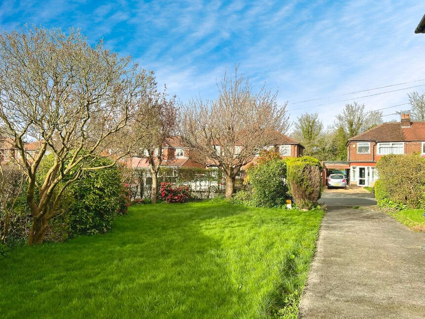 3 bedroom Semi Detached House for sale, Chatsworth Road, Hazel Grove