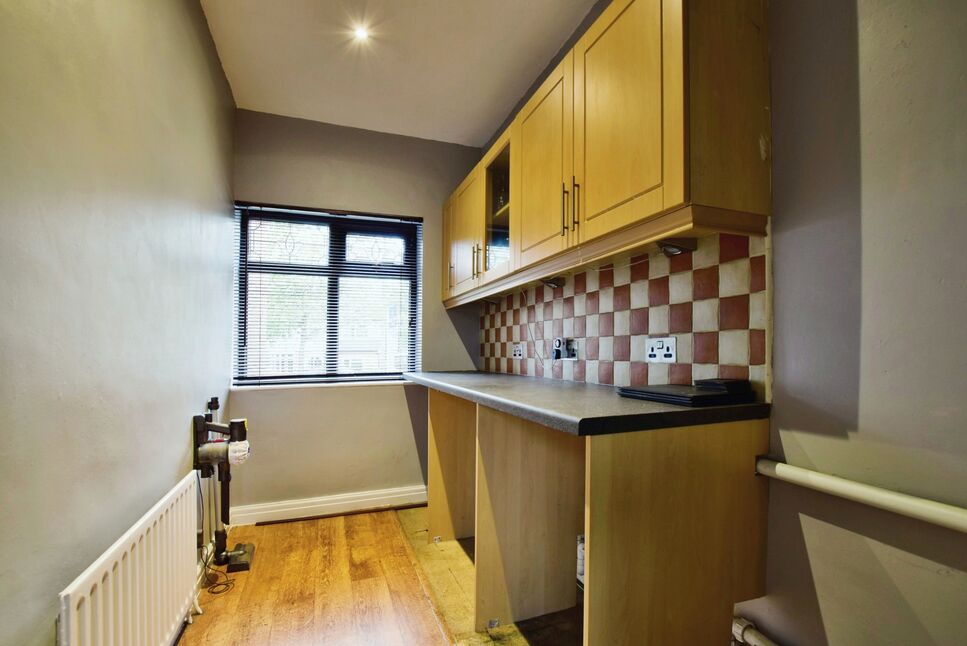 4 bedroom Semi Detached House for sale, The Crescent, Bredbury, SK6 £