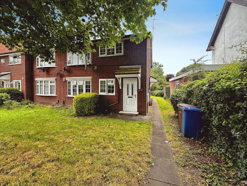 Main image of 2 bedroom Flat for sale, Bramhall Lane, Davenport, Cheshire, SK3