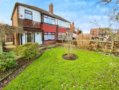 3 bedroom Semi Detached House to rent