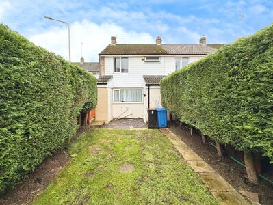 2 bedroom End Terrace House for sale