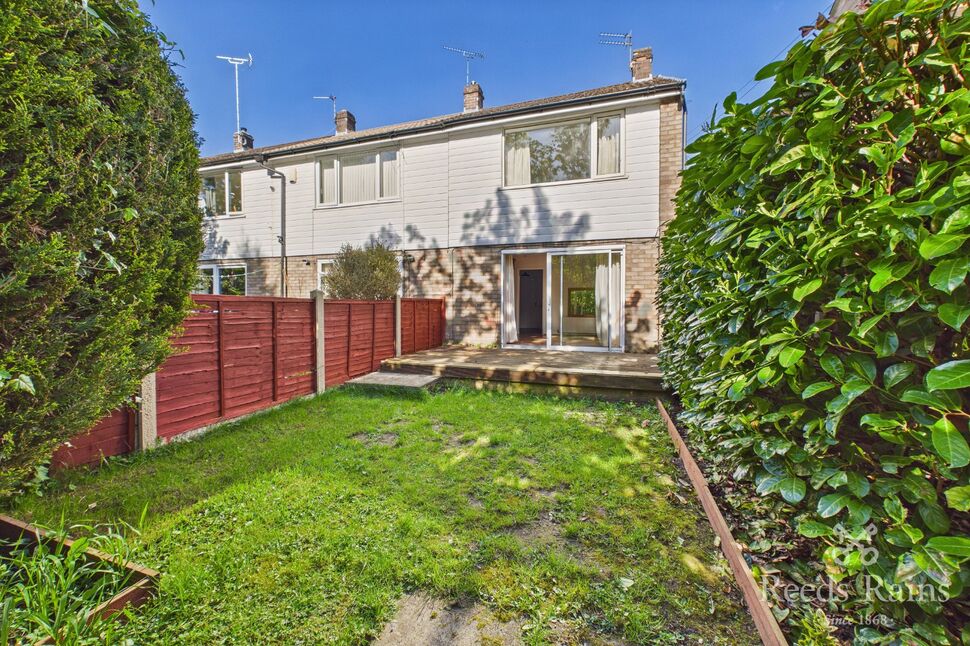 2 bedroom End Terrace House for sale