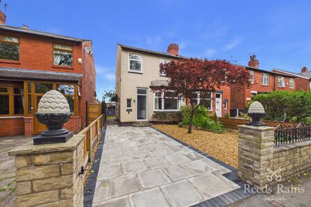 3 bedroom Semi Detached House to rent