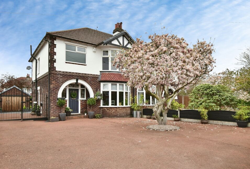 Main image of 3 bedroom Semi Detached House for sale, Macclesfield Road, Hazel Grove, Cheshire, SK7