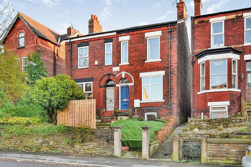 Main image of 2 bedroom Flat to rent, Turncroft Lane, Offerton, Cheshire, SK1